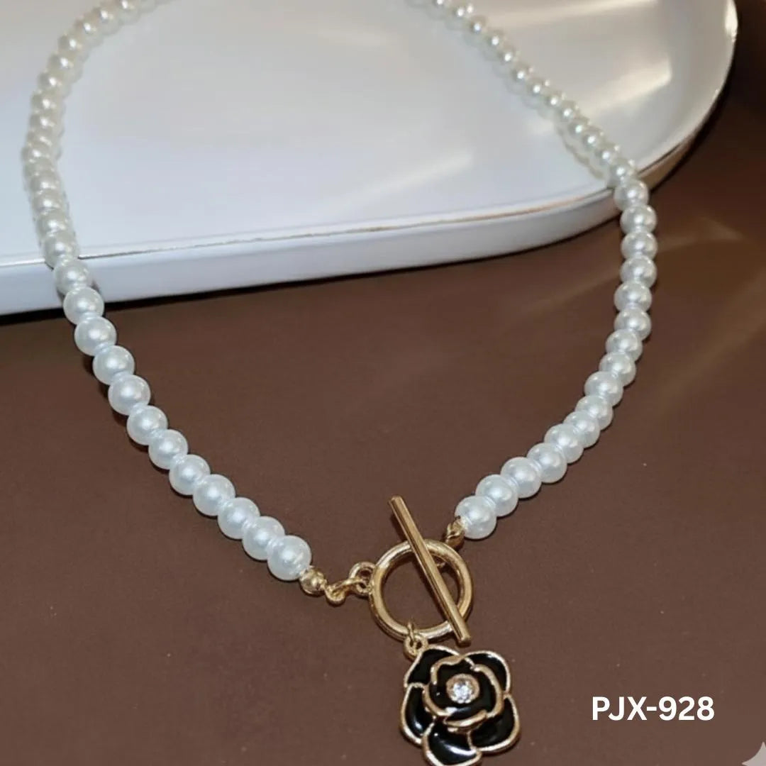 White Pearl Flower Necklace for Women