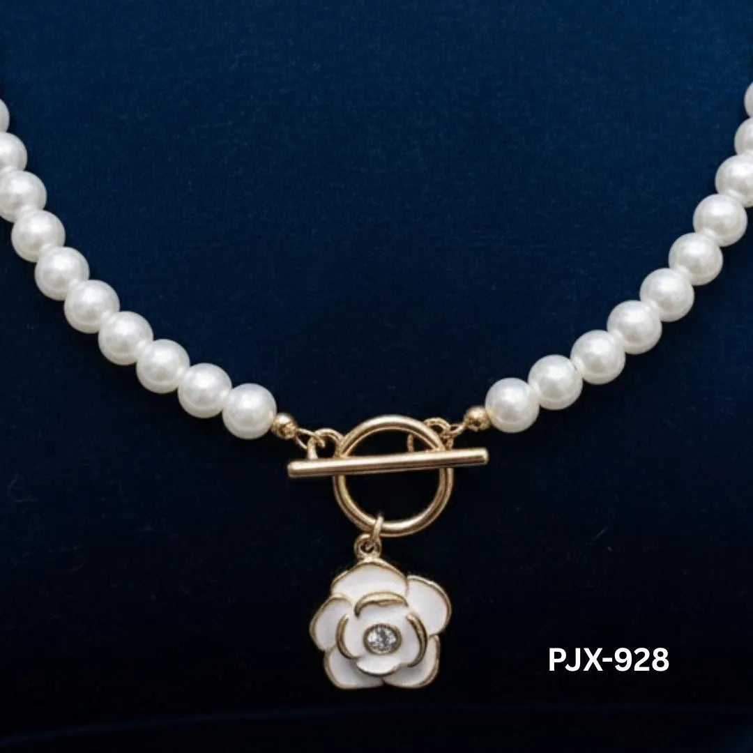 White Pearl Flower Necklace for Women